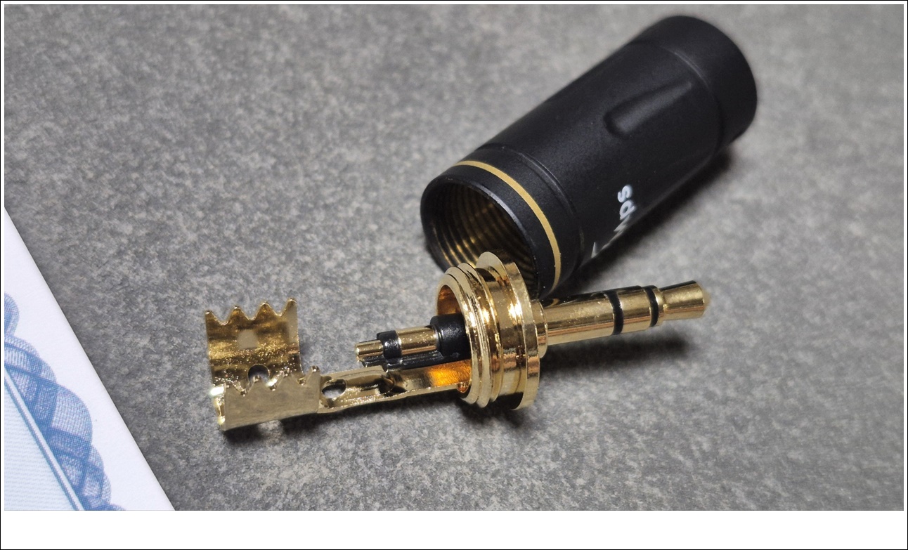 3.5mm 스테레오 단자